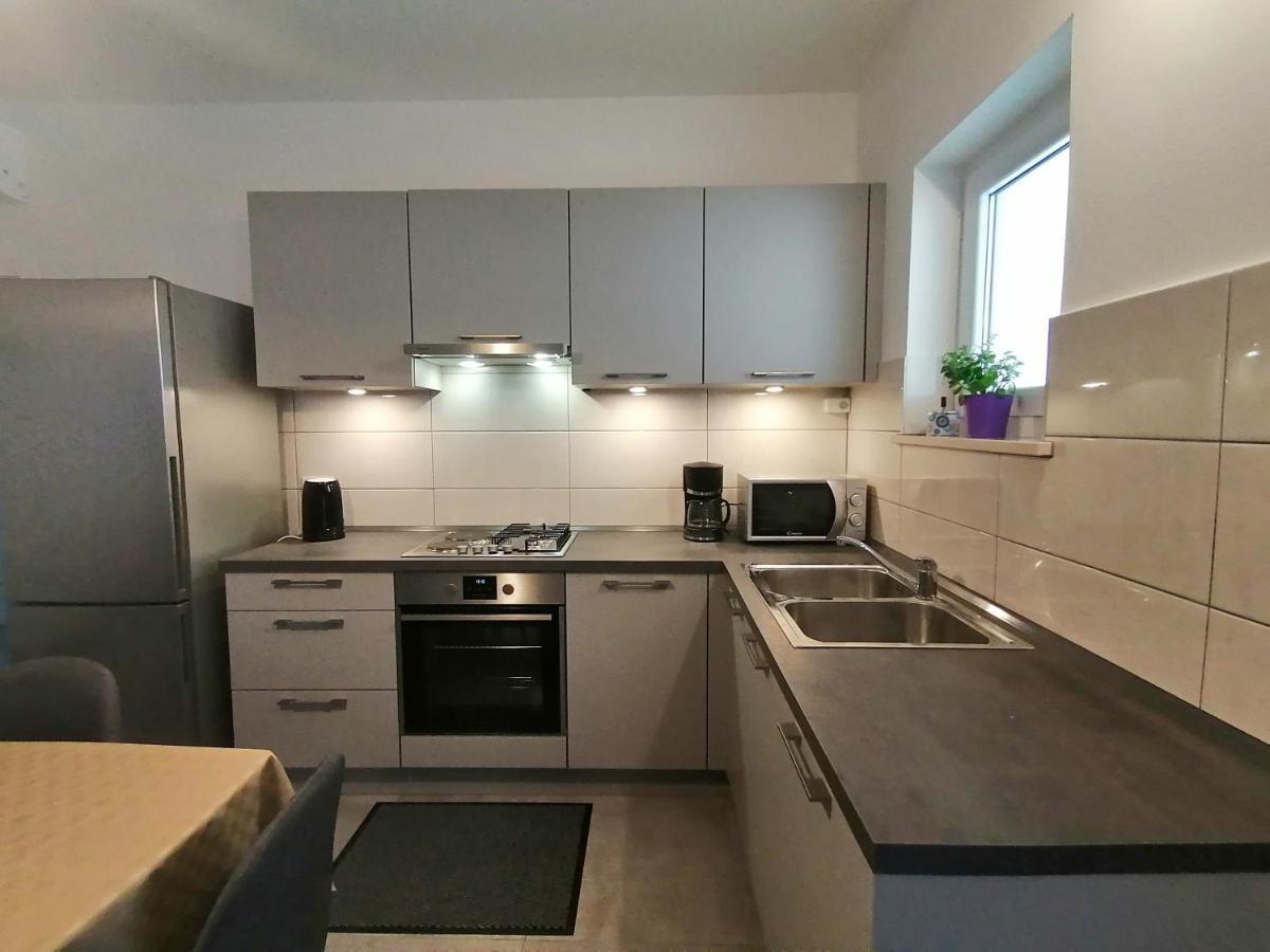 Holiday Apartment Dunja Пула Экстерьер фото